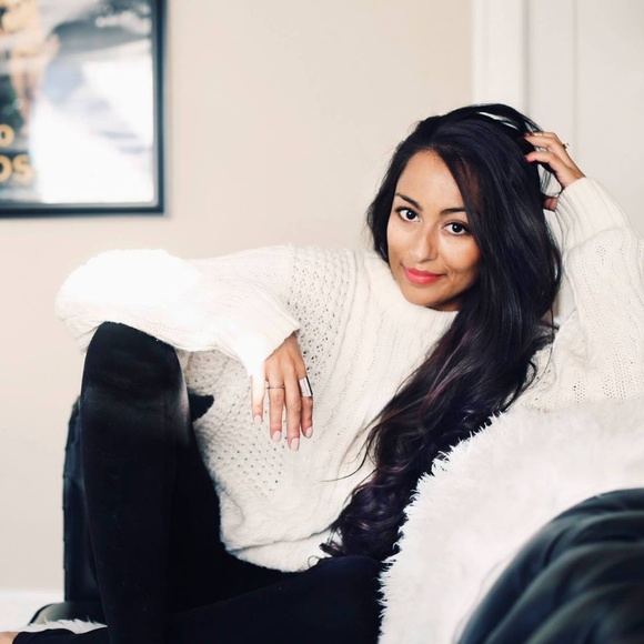 Meet your Posher, Jannah - Picture 3 of 4